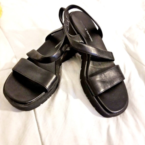 croft & barrow Shoes - 🐇 Croft & Barrow Chuncky sandals 9M